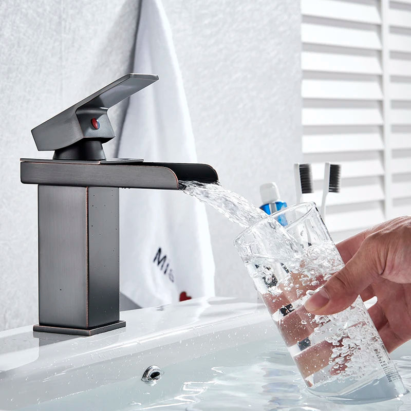Black Waterfall Bathroom Faucet Basin Vanity Vessel Sinks Mixer Tap Cold And Hot Water Tap Single Hole Bath Sink Faucets Crane