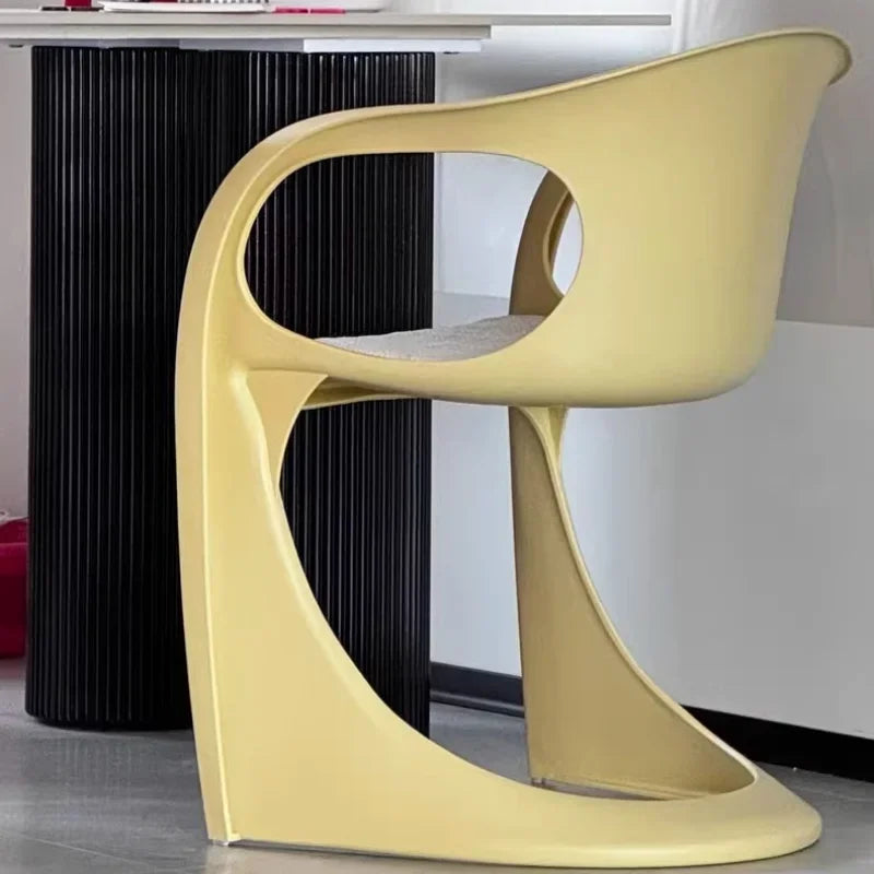 Nordic Simple Design Art Curved Chair Home Balcony Backrest Living Room Dining Room Chair Home Decor Bedroom Dressing Chair