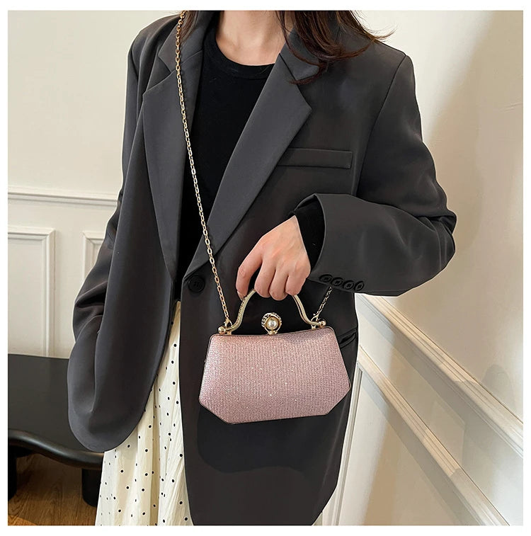 Solid Color Versatile Evening Bags Chains Hasp 2025 New High Quality Bags for Women Personality Simple Crossbody Bags