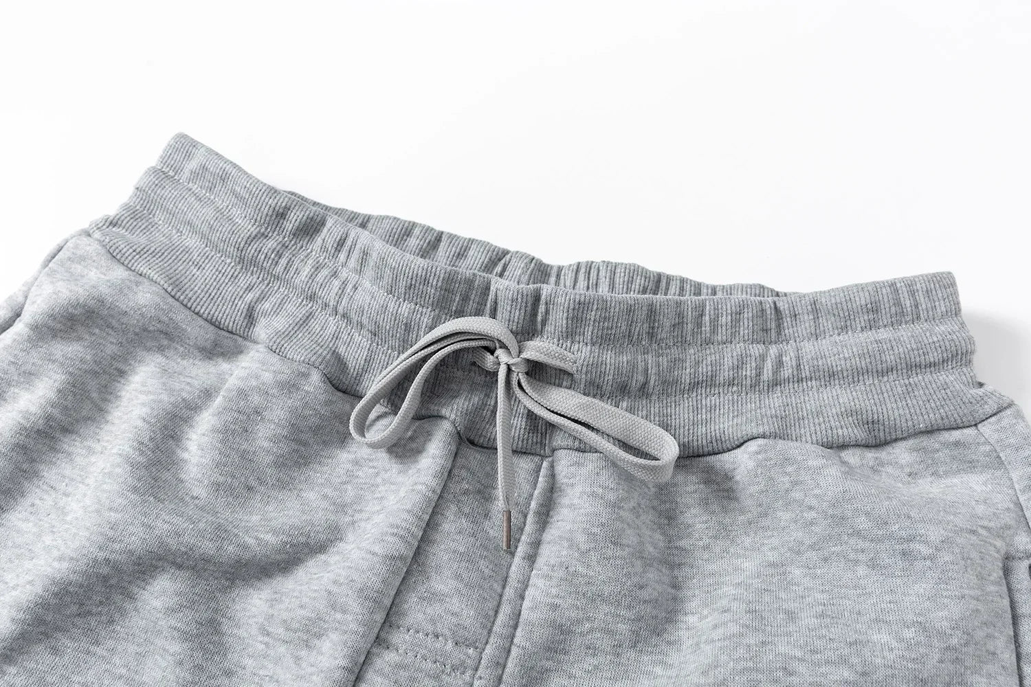New hooded sports hoodie + 2 sets of sweatpants, fashion printed autumn and winter men&
