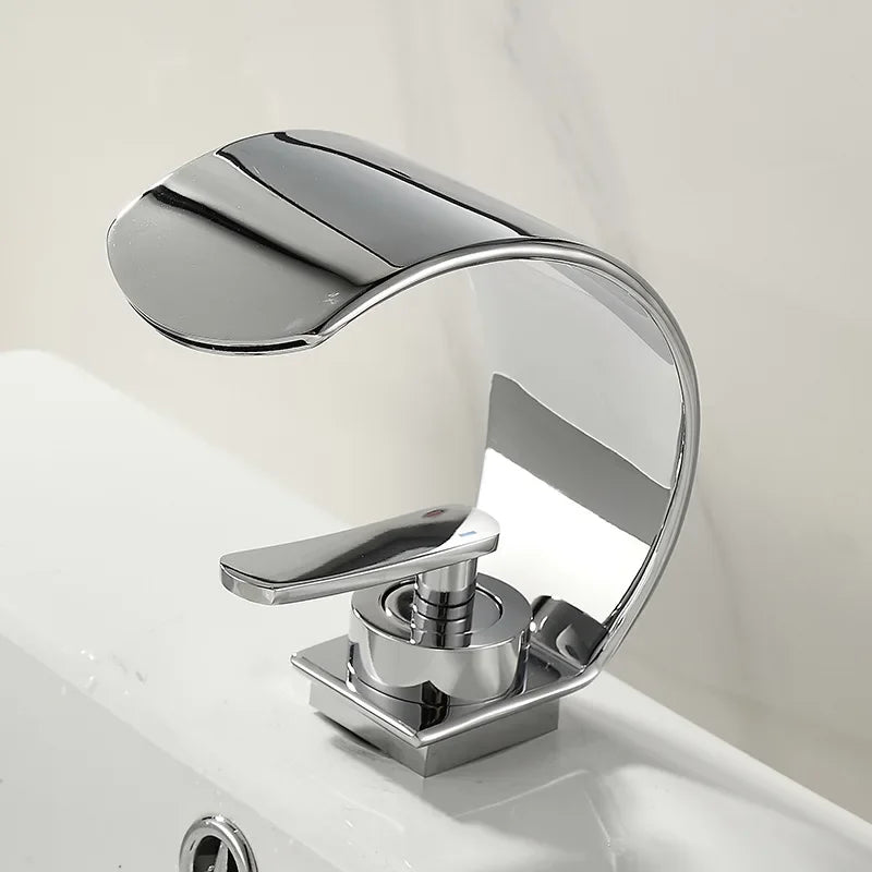 GEGVE Waterfall Washbasin Faucets Mixer Tap Sink Hot&cold Water Hydrant Iron To Sink A Bathtub Bathroom Sink tap tap Black White