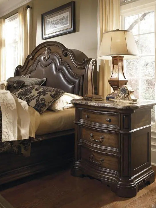 Classic King Size Bedroom Set European Style Hot Sell Royal Luxury Bedroom Furniture 5070
