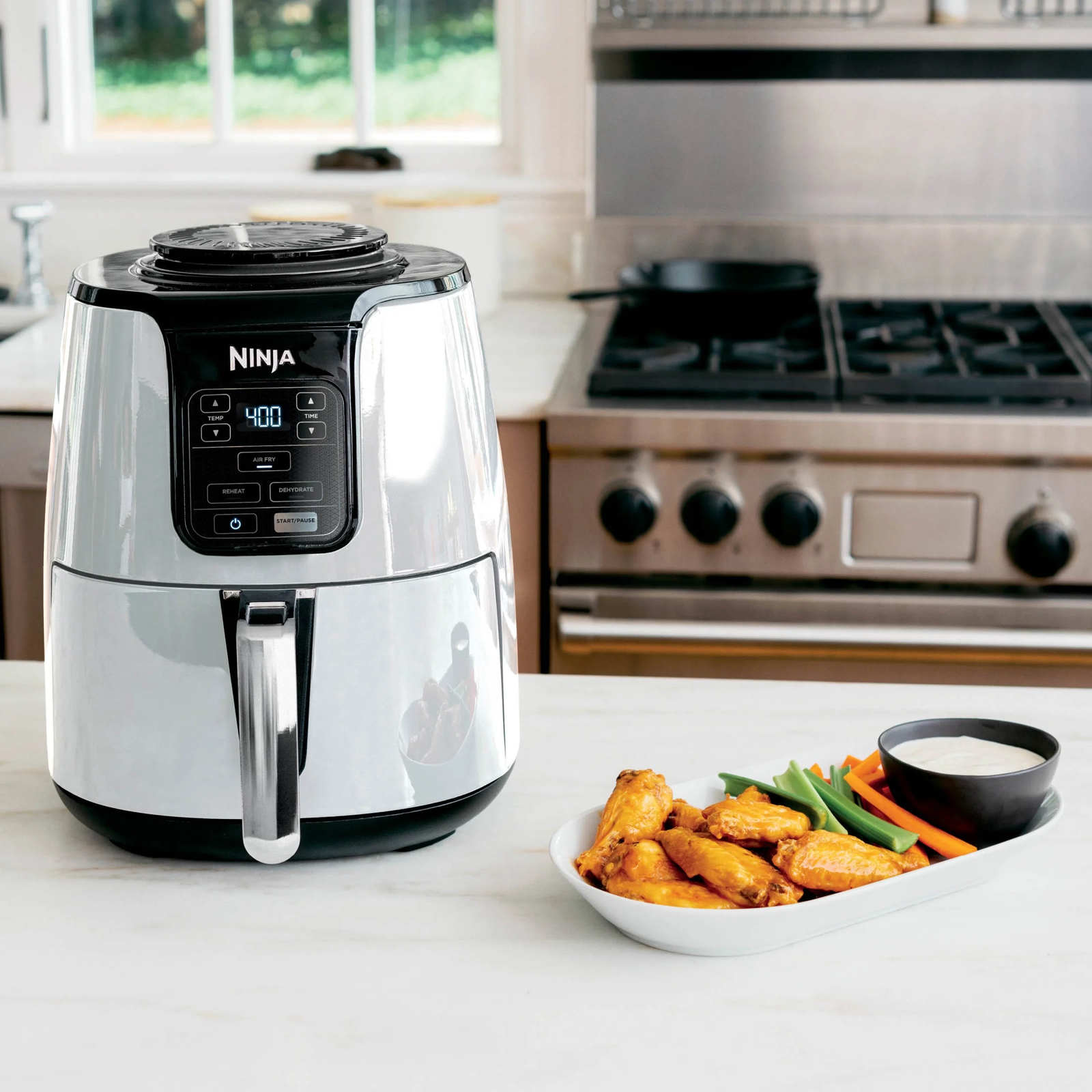 4Qt Air Fryer, Nonstick Basket with Crisper Plate, 1550 Watts, White