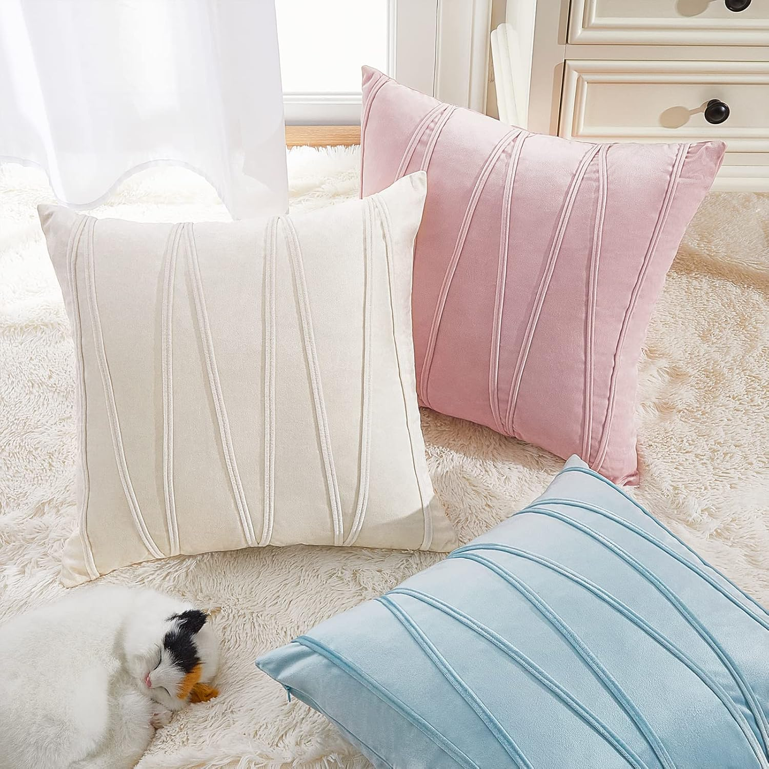 l Cream White Decorative Throw Pillow Covers 18 X 18,Soft Couch Living Room Sofa