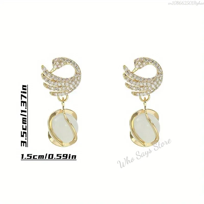 New Fashion Fine Swan Earrings Women Stainless Steel Earrings Temperament High Q