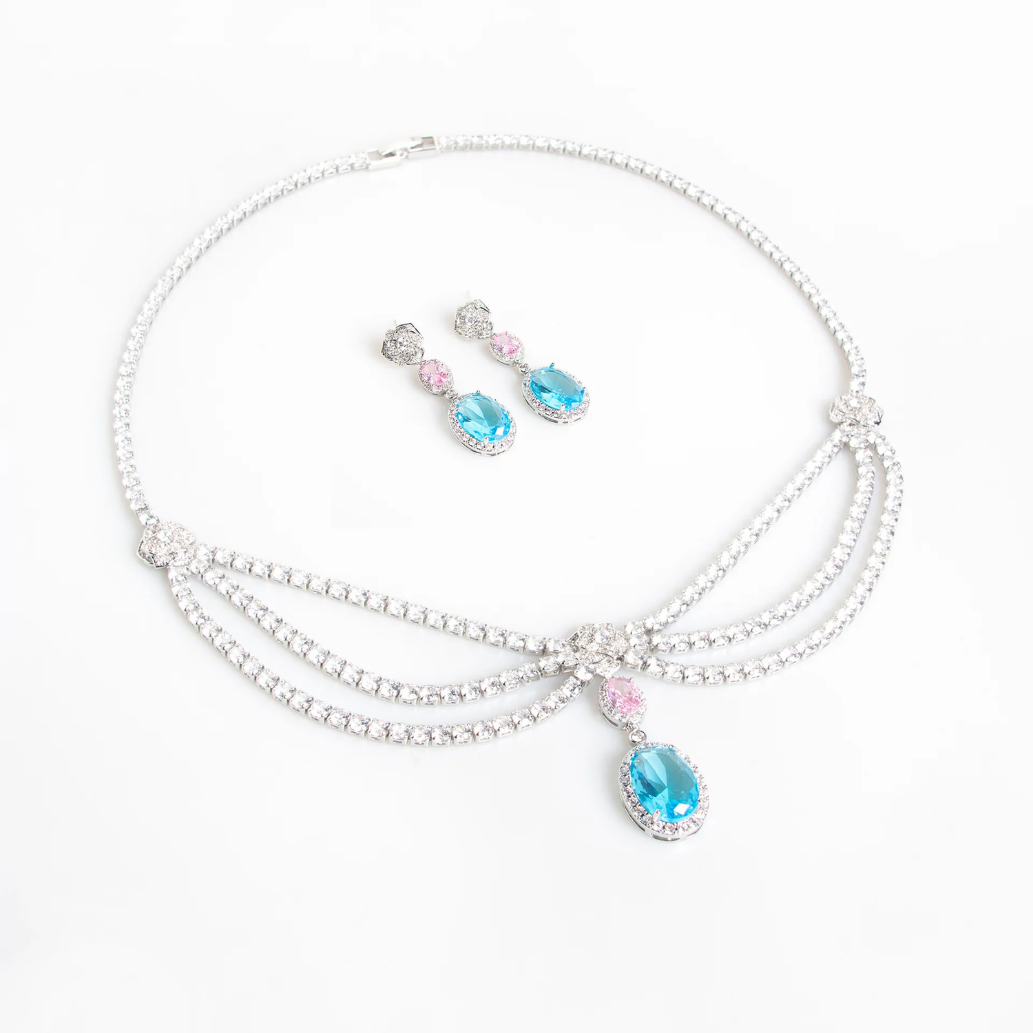 Elegant Women&