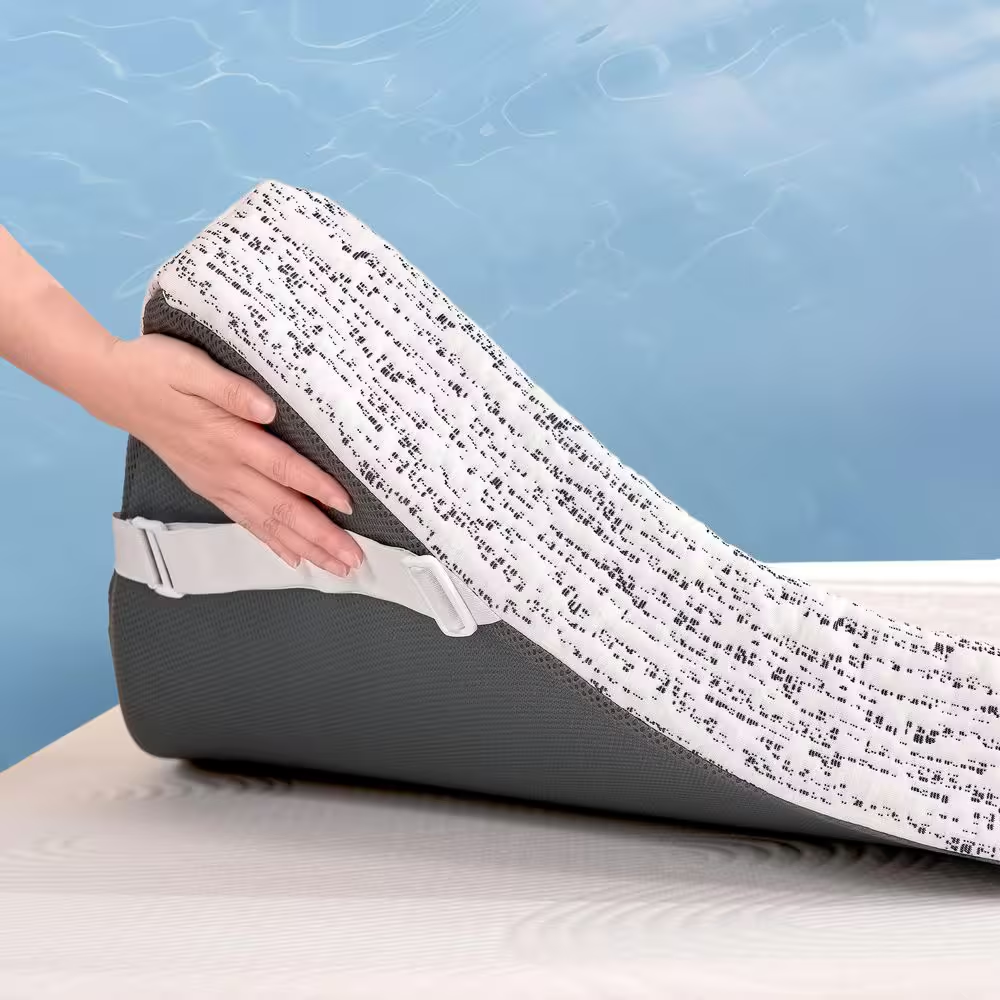 Medium 4 In. Queen Cooling Gel-Infused Memory Foam Mattress Topper with Removabl