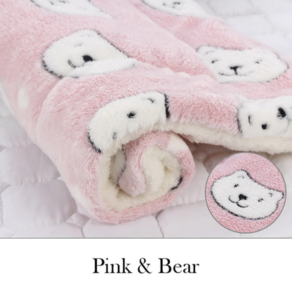 Luxury Thickened Flannel Pet Blanket for Dogs and Cats - Cozy Sleep Mat