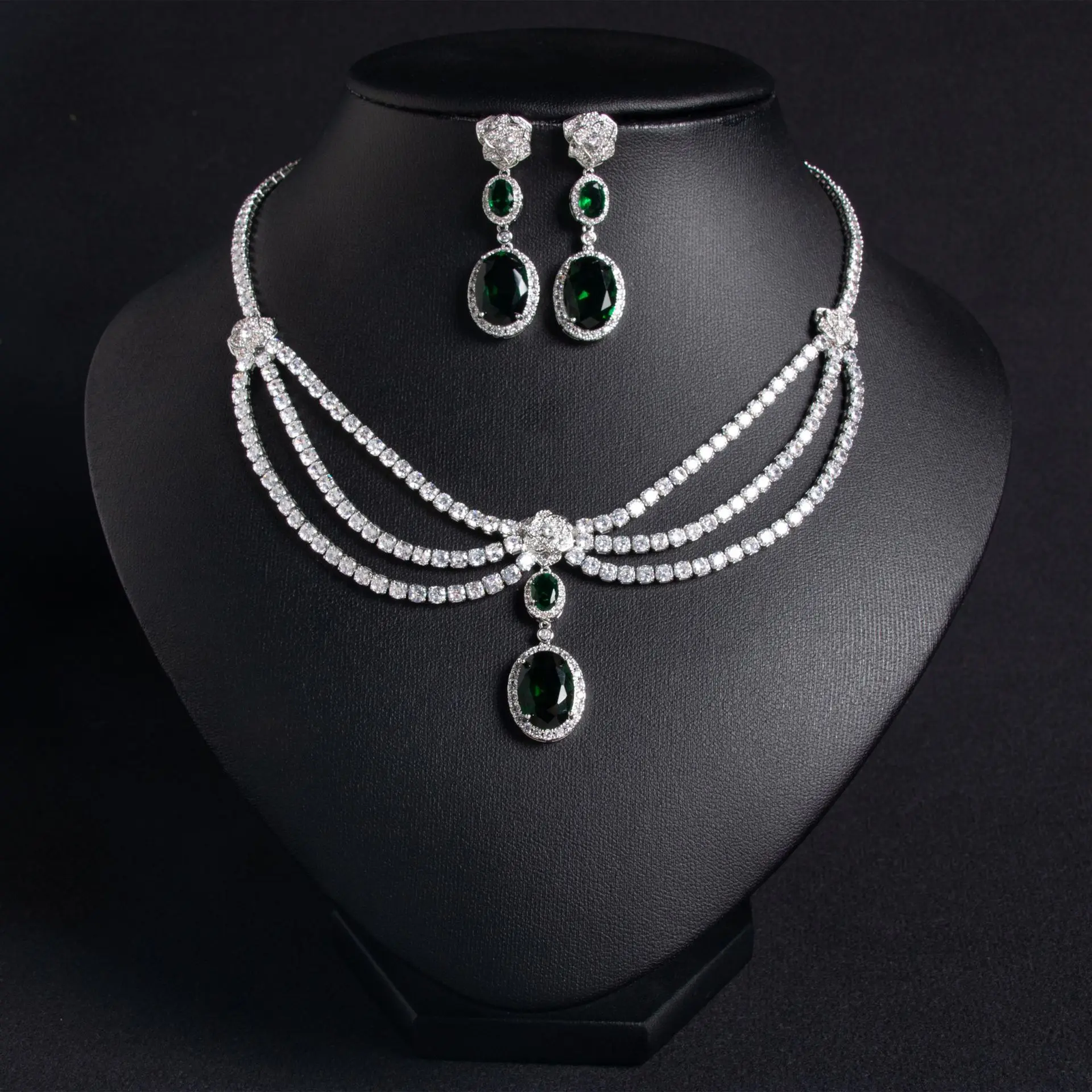 Elegant Women&