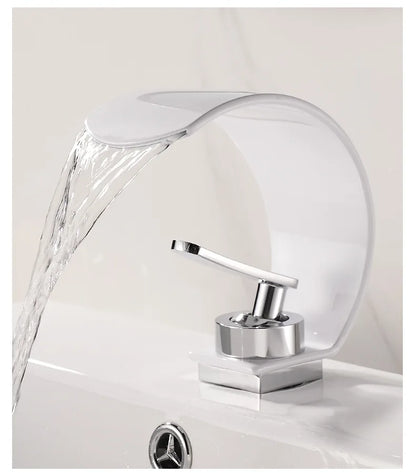 GEGVE Waterfall Washbasin Faucets Mixer Tap Sink Hot&amp;cold Water Hydrant Iron To Sink A Bathtub Bathroom Sink tap tap Black White