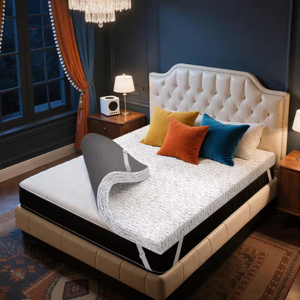 Medium 3 In. King Cooling Gel Memory Foam Mattress Topper, Skin-Friendly Fabric