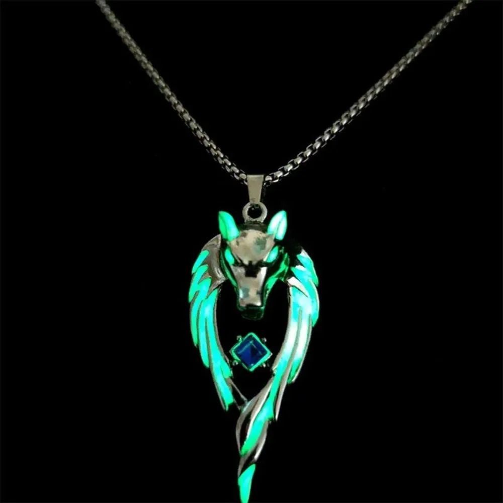 Glow-in-the-Dark Wolf Head Pendant Necklace for Men and Women