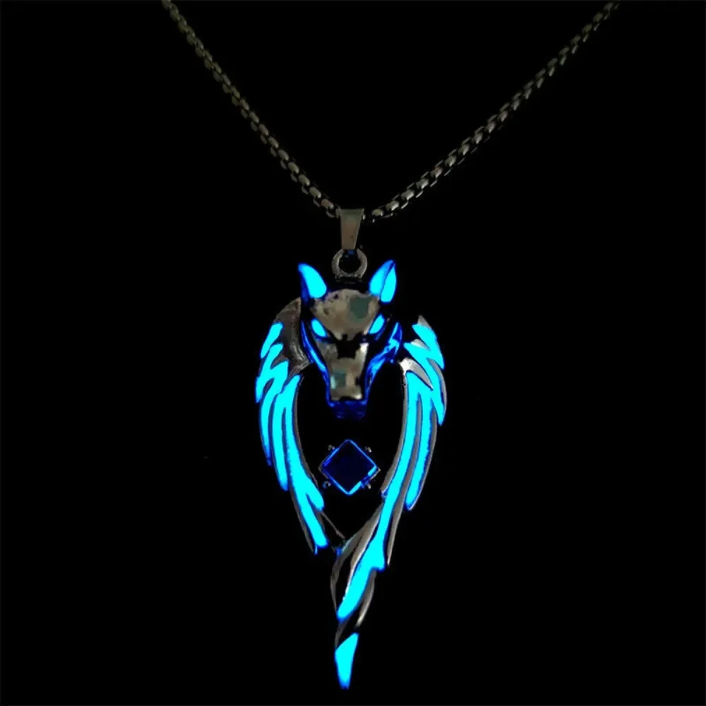 Glow-in-the-Dark Wolf Head Pendant Necklace for Men and Women