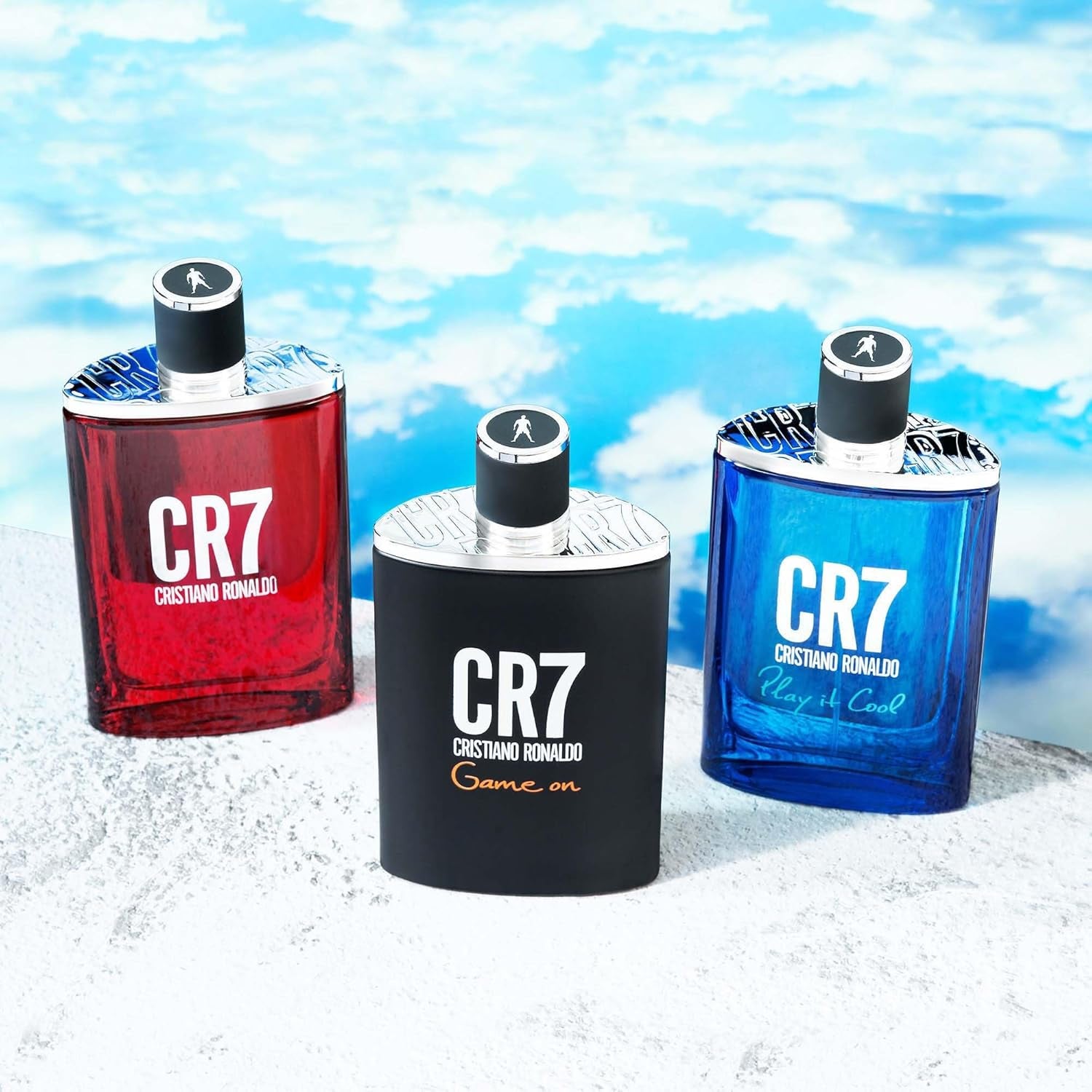 CR7 Game on - Aromatic Fragrance for Men - Woody and Alluring Scent - Tropical and Dense Essence - a Dark and Sophisticated Aesthetic - Bold and Long Wearing - 50 Ml EDT Spray.