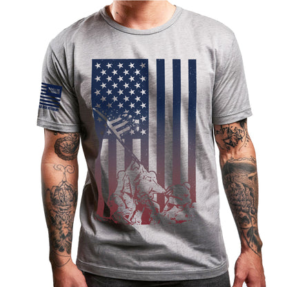 All Gender Short Sleeve Patriotic Red, White and Blue Gradient Flag with Iwo Jima Soldiers Graphic Tee Shirt, Mens Sizes S-5XL