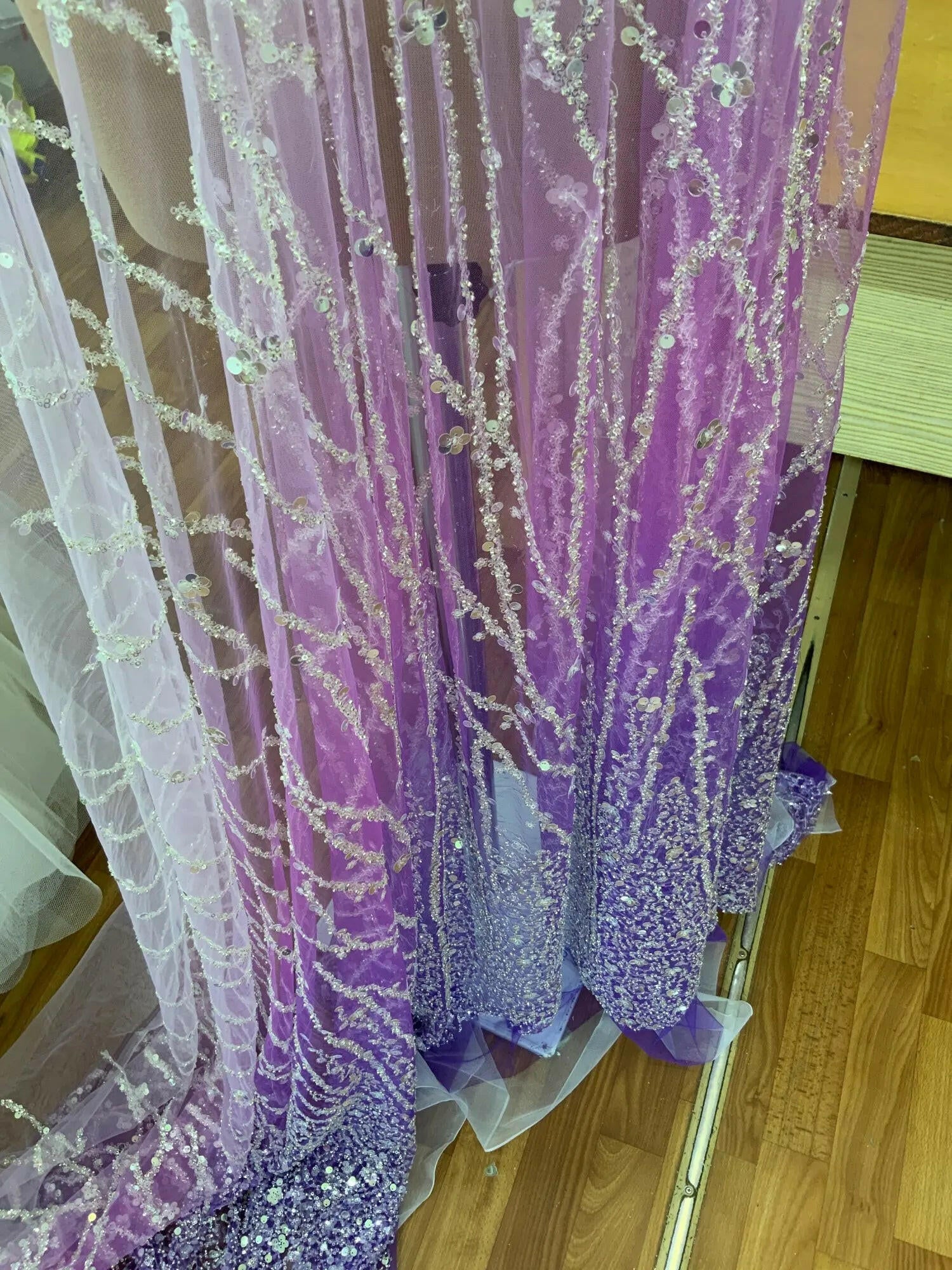 Madison African Lace Fabric 2021 French Heavy Beaded Lace Fabric Nigerian Sequins Embroidery Net Lace Fabrics for Bridal Dress